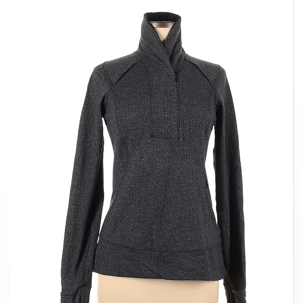 lululemon athletica Gray Long Sleeve Top